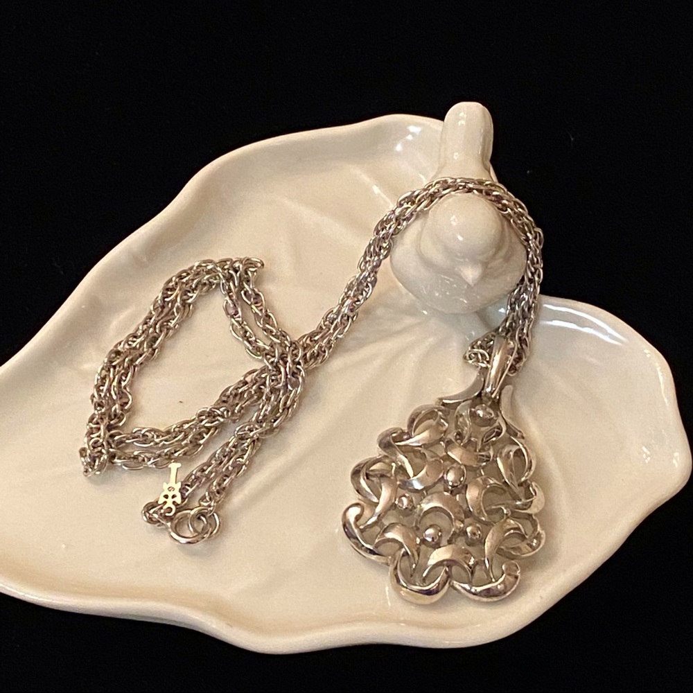Vintage Crown Trifari Modernist Pendant Necklace - Picture 9 of 10